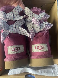 UGG
