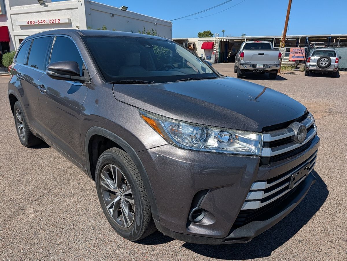 2017 Toyota Highlander