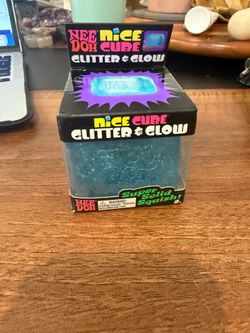 Needoh glitter & glow nice cube unopened