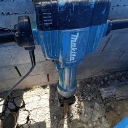 Makita Hm 1810 Hammer 