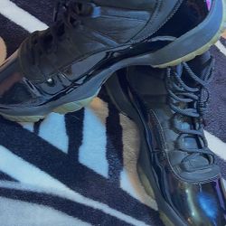 Air Jordan 11 Retro Cap & Gown 