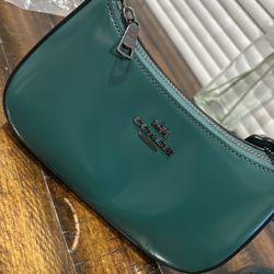   COACH TERI MINI CROSSBODY BAG Color