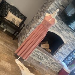  Beautiful Rose Gold Dress Size 8 