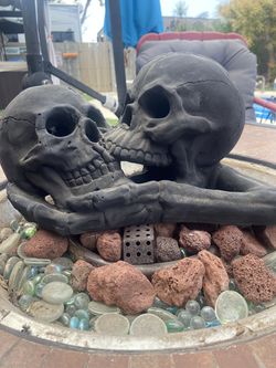Fire pit ceramic skulls