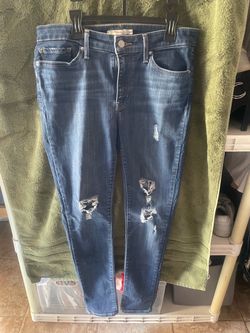 Levi's Skinny Distressed Jeans Size 29