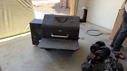 A cool smoker. I haven’t use it I just got it from a friend