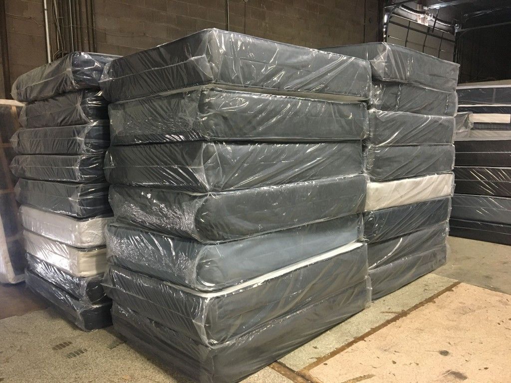 Queen Mattress - Double Sides & Box Spring - Available Delivery