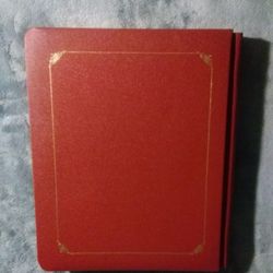 Creative Memories 8 1/2 x 11 wine-colored album