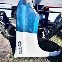 2019 To 2025 CHEVY SILVERADO RH FENDER