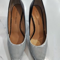 Audrey Brooke Sloane Color Block Perforated Leather Pumps 9.5 M Black & White 
