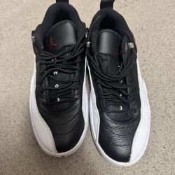 VNDS JORDAN 12 PLAYOFF LOW SIZE 9