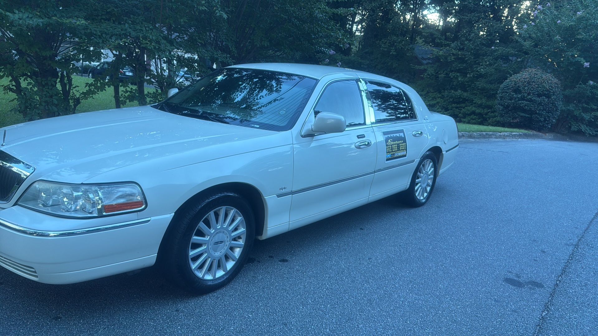 2005 Lincoln Town Car