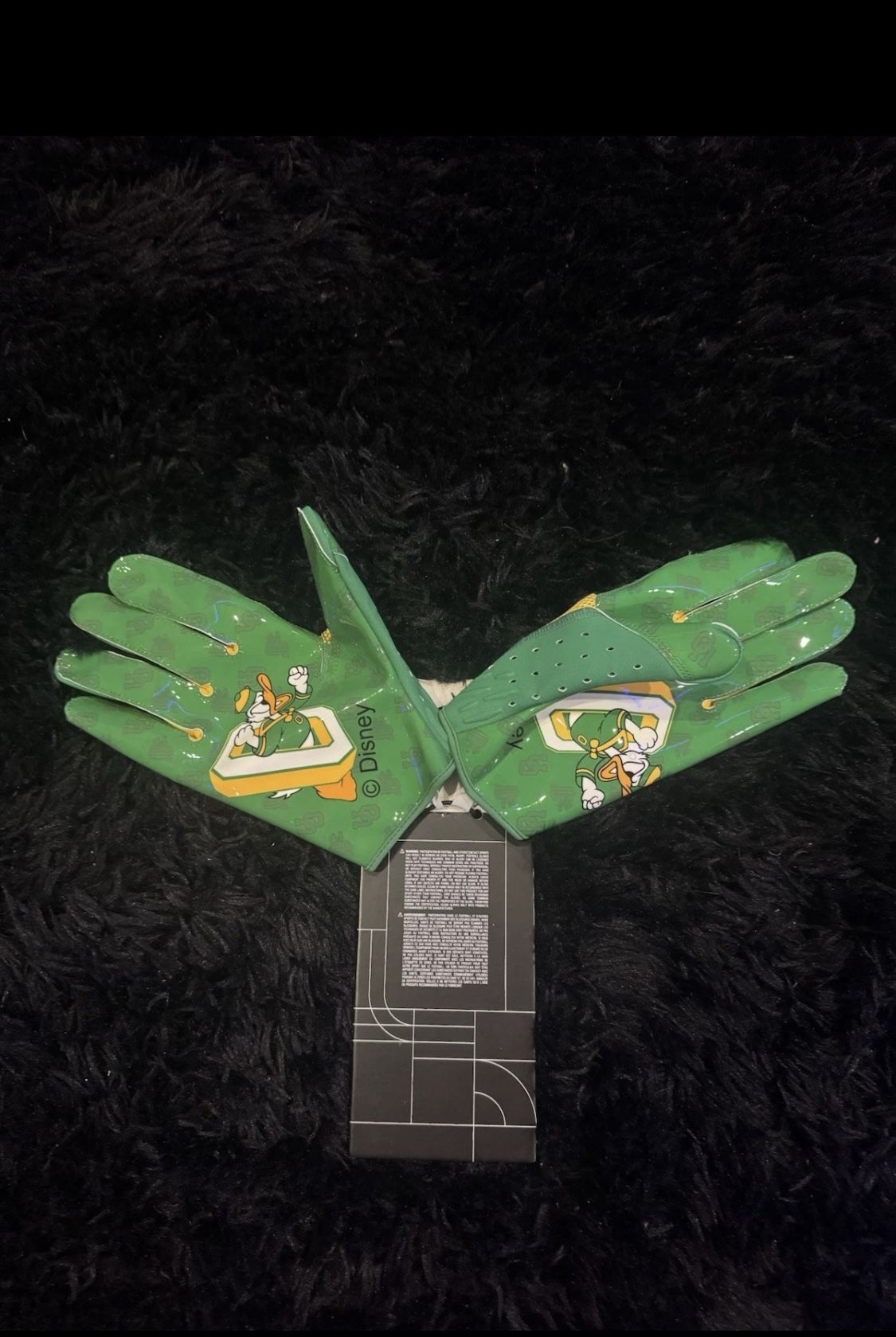 Oregon, Disney Donald Duck Football Gloves