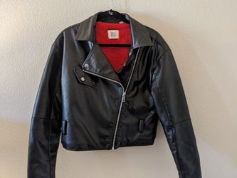 Urban outfitters BDG Oversized Crop Faux Leather Jacket, Medium