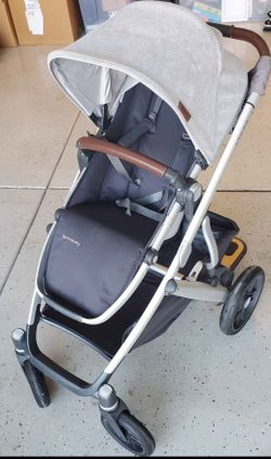 Uppababy Vista V2