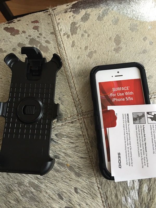 iPhone 5/s case and clip new in box. Total protection
