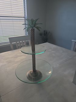 Glass palm tree stand