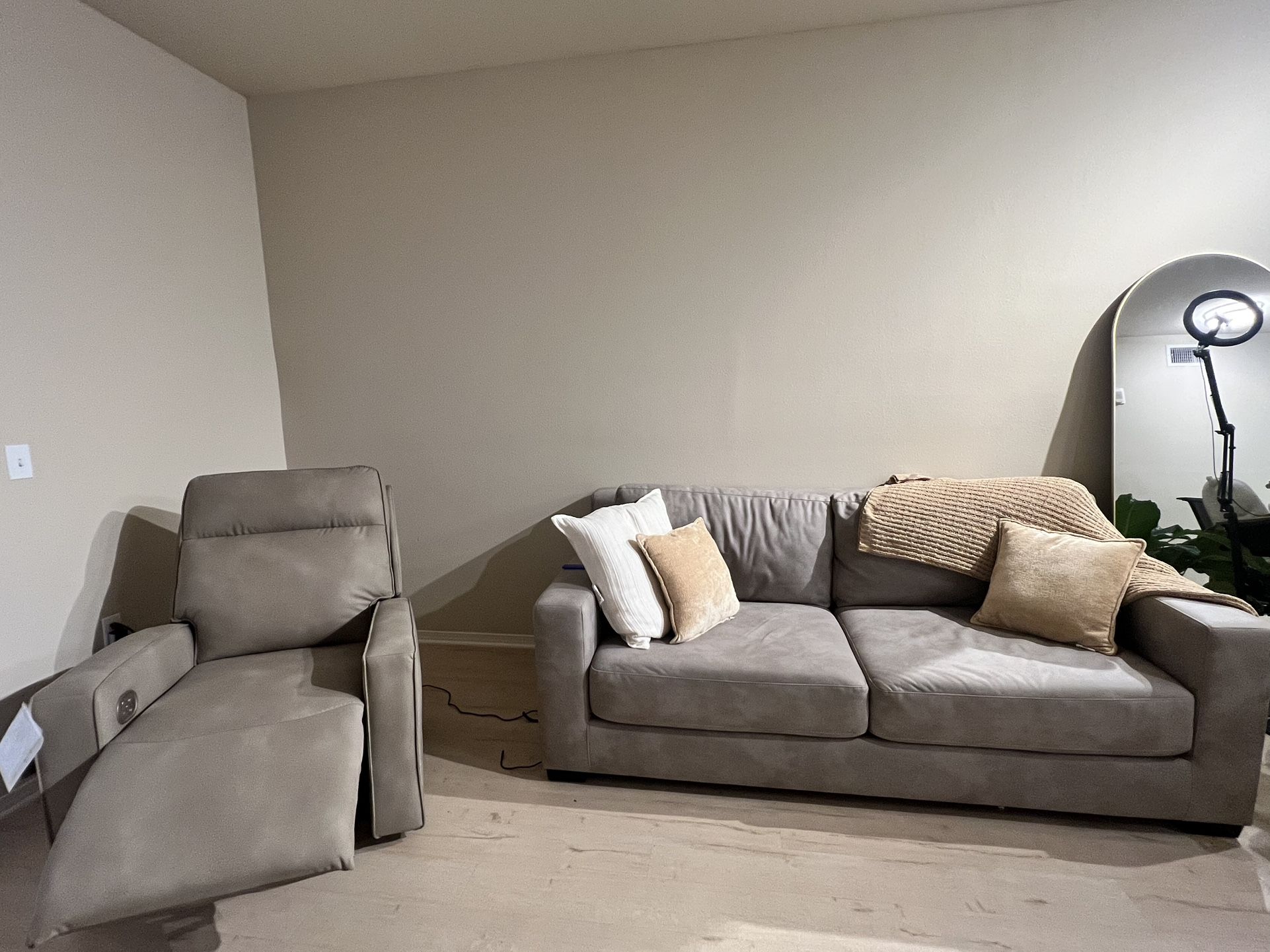 Sleeper Sofa Bed And Recliner Set