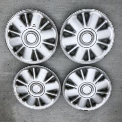 2000 Dodge Grand Caravan Hubcaps Lot Of 4