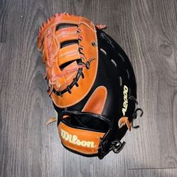 WILSON A200 LEFTY FIRST BASE GLOVE