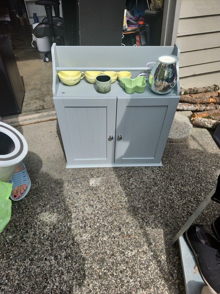 Bathroom Wall Cabinet w/towel Rack