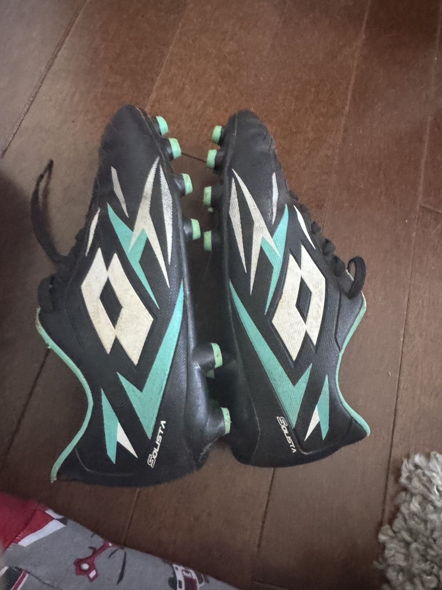 Boy Soccer Shoes Big Kid Size 3.5