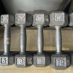 SET OF CAP DUMBBELLS (PAIRS OF) :  5s   8s   12s