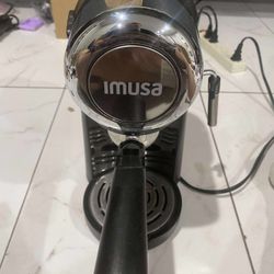 IMUSA GAU-18202 4 Cup Espresso/Cappuccino Maker 120 volts, Froth Function Black