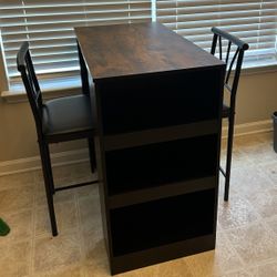Bar Table With Chairs 