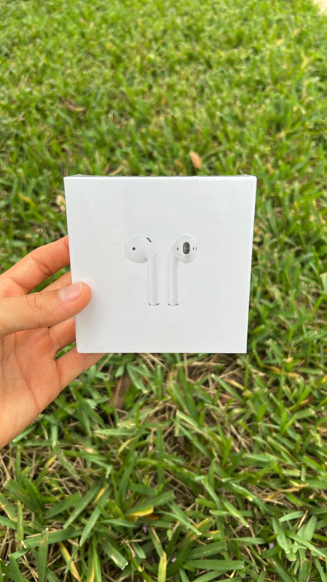 AirPods