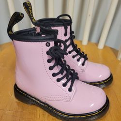 Doc Dr Martens 1460T toddler Pink Combat Boots Patent Leather Sz 7 