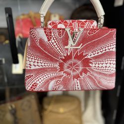 Yayoi Kasuma - Louis Vuitton 