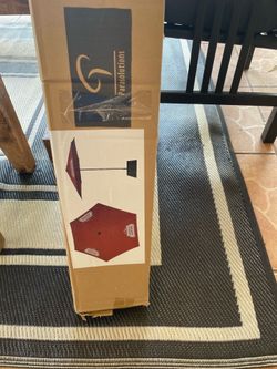 Stella umbrella brand new in the box