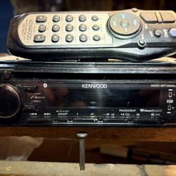 Kenwood KDC-BT368U  Car Stereo