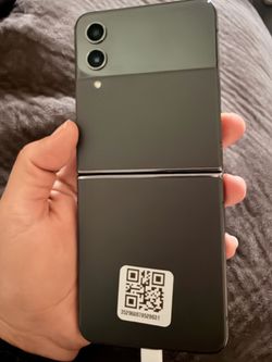 SAMSUNG GALAXY ZFLIP4 UNLOCKED