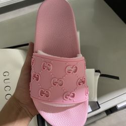 Gucci Slides 