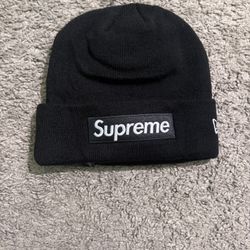 Supreme New Era Beanie