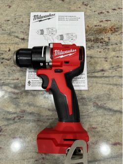 Milwaukee 3601-20  M18 Drill/Driver New