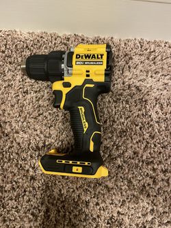 New Dewalt 20V ATOMIC DRILL BRUSHLESS (Tool Only Solo Herramienta )