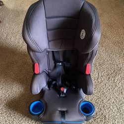 Car Seat / Booster