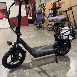 Electric scooter
