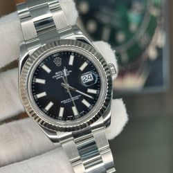 116334 Black index oyster 11 links naked : $9,500 plus shipping 