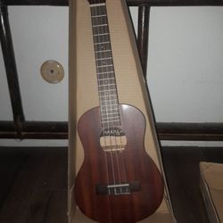 Makala Tenor Ukulele 