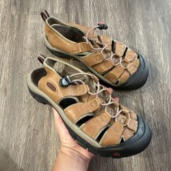 KEEN NEWPORT H2 Drawstring Leather Sandals Brown Leather - Women's Size 11