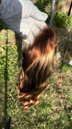 26ā Honey Blonde Highlight Body Wave Human Hair Wig ā 13x4 HD Lace