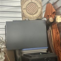 Metal Filing Cabinet 