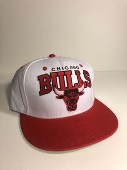 Snap back new era hat