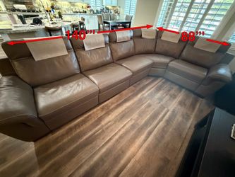 Couch sectional