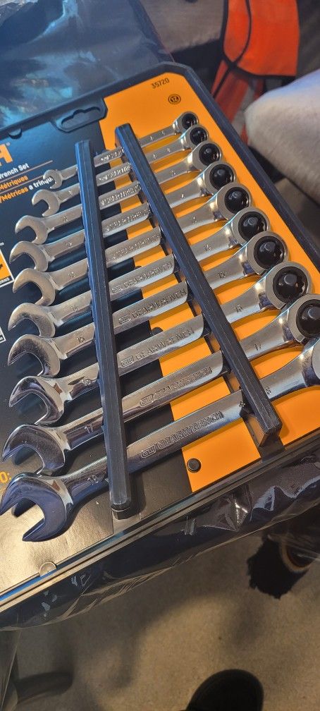 Gearwrench Ratcheting Wrenches