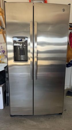 GE Refrigerator